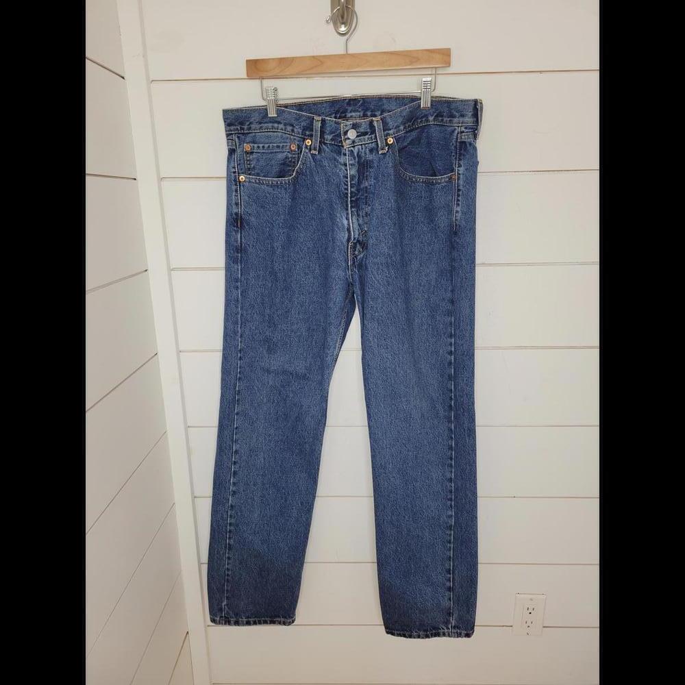 NWOT LEVI'S 505s 36x32 medium wash straight leg jeans
